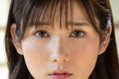 Diễn viên Mei Itsukaichi